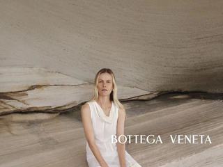 Bottega Veneta 推出全新 Andiamo 手袋系列