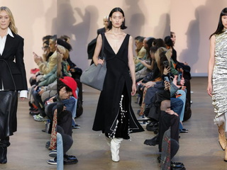 Proenza Schouler 2023秋冬系列时装秀发布