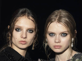 ERDEM 2023秋冬系列后台妆容发布 妆容由NARS全球彩妆总监Jane Richardson定制