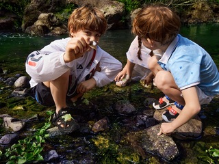 #自然轻营# FILA KIDS发布全新夏日GLOWFLY萤火虫凉鞋