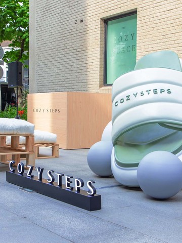 “巨鞋”来袭，一步Q弹入夏！COZY STEPS 2023夏季全新轻氧系列发布