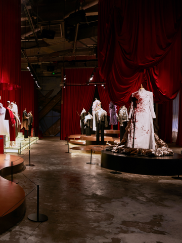 MITHRIDATE 「FASHION FOR ART飞行•剧场」 舞台高级定制服装展暨23秋冬系列发布亮相锦沧文华