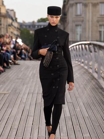 ALAÏA发布2024冬春系列大秀