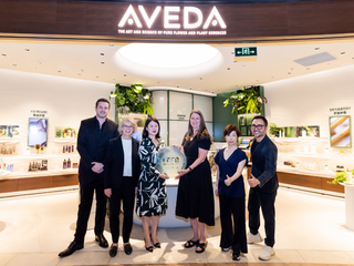 Aveda上海前滩太古里店举行LEED铂金级绿色建筑认证揭牌仪式
