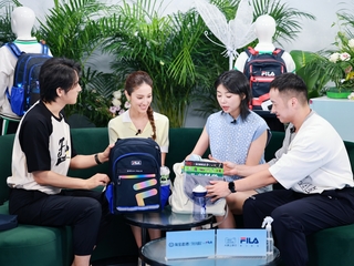 FILA KIDS 蝶翼减负包全面升级 科学减负，呵护孩子健康成长
