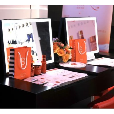 先抛后养 焕肤新风潮 ——Dr Dennis Gross携手丝芙兰举办沉浸式产品体验会