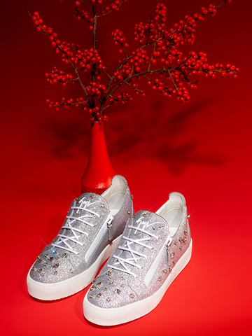 耀目新岁 Giuseppe Zanotti 推出2024年农历新年胶囊系列