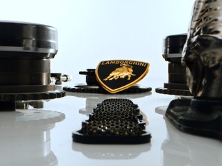 TOD’S for Automobili Lamborghini特别系列 首次亮相Pitti Uomo佛罗伦萨男装展