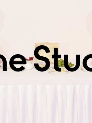 ​Acne Studios推出2024新春限定系列庆祝农历龙年新春