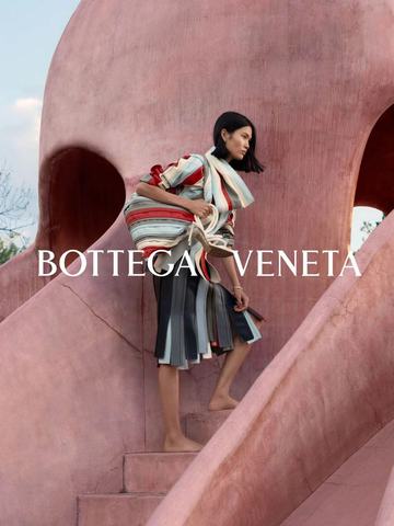 BOTTEGA VENETA 2024夏季系列广告大片
