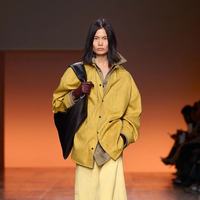 BOTTEGA VENETA 2024冬季系列时装秀