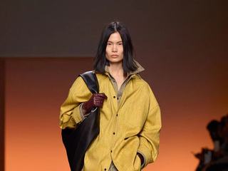 BOTTEGA VENETA 2024冬季系列时装秀