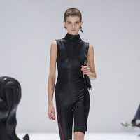 Acne Studios发布2024秋冬女装系列  