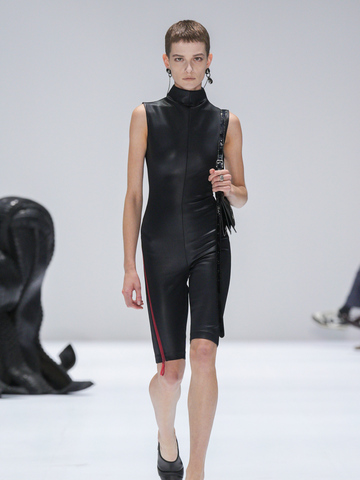 Acne Studios发布2024秋冬女装系列  