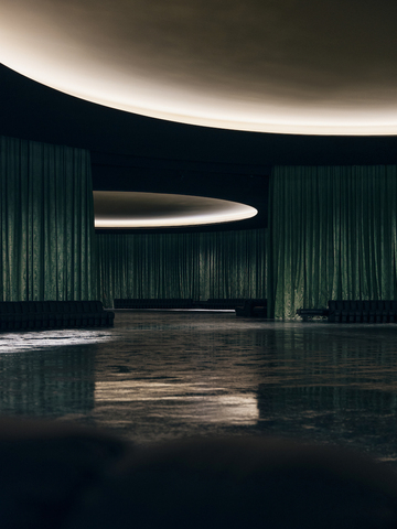 SAINT LAURENT 圣罗兰 2024冬季女装系列 ANTHONY VACCARELLO