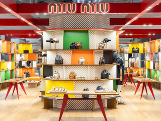 Miu Crew 限时店登陆上海IAPM