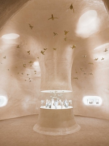 蒂芙尼于上海呈献让•史隆伯杰高级珠宝系列Bird on a Pearl 作品