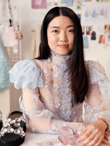 & Other Stories 携手 Susan Fang 推出 2024“梦语花开”联名合作系列