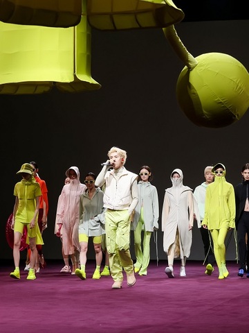 MOUTION茉寻全新系列发布上海时装周，引领时髦轻户外趋势