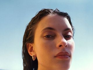 Burberry 风采呈现夏日精选特辑