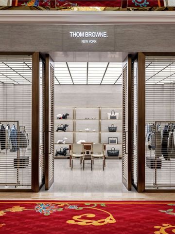 THOM BROWNE