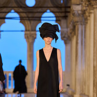 Max Mara 2025早春系列