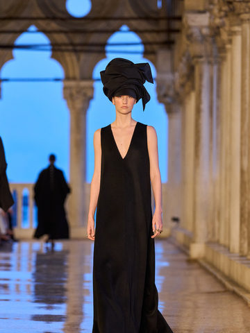 Max Mara 2025早春系列