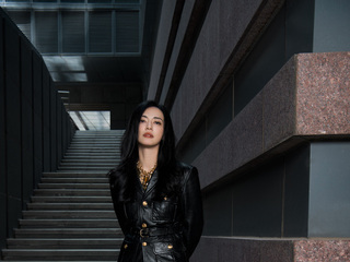 演员姚晨身着CHLOÉ 2024秋季系列亮相上海国际电影节“一带一路”电影周启动仪式