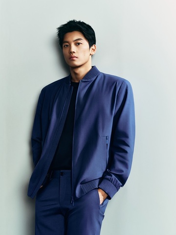 突破型格：汪顺演绎BOSS PERFORMANCE 2024秋季机能通勤系列