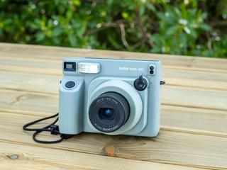 富士instax新品发布：诠释时尚轻户外，打造生活新方式