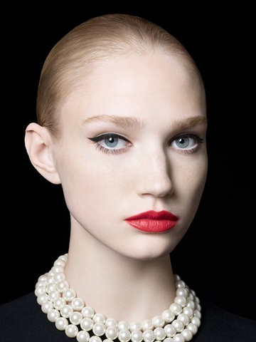 CELINE BEAUTE美妆LE ROUGE CELINE系列发布