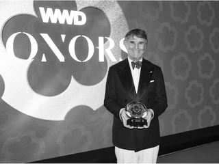 《WWD国际时尚特讯》为Brunello Cucinelli先生授予 John B. Fairchild终身成就奖