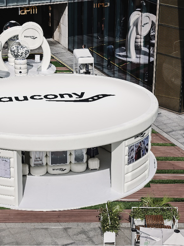 都市暖羽，从绒入圈 Saucony索康尼城市暖冬概念空间登陆上海环贸iapm