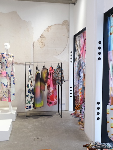 “Unfold”展览亮相上海艺术季，探索JUL14 H3U3R艺术褶皱与创意的流动之美