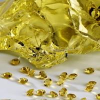 施华洛世奇呈现集团历史上最为环保的仿水晶 Swarovski ReCreated ™ Crystals