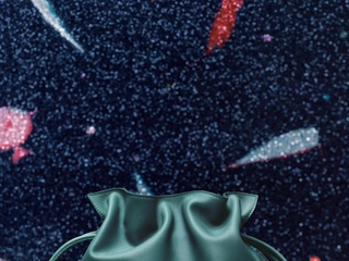 LOEWE罗意威节日甄选系列 与Suna Fujita共探手工匠意之美