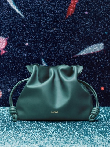 LOEWE罗意威节日甄选系列 与Suna Fujita共探手工匠意之美