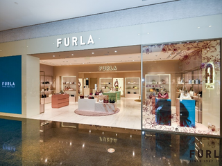 FURLA 2025春夏系列 度假时光 演绎斑斓色彩