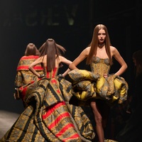 VERSACE 2025 秋冬系列