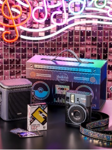 富士instax mini 41™“摩登风华”礼盒发布：以复古主义演绎经典新生