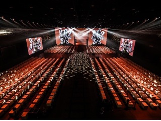 破界创“美”，领航先锋新潮流 施华蔻专业2025春夏新季风发布会重磅亮相