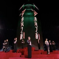 乘风之夜 20位姐姐齐聚乘风2025 成团夜，全员上身BALMAIN 女装系列
