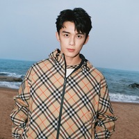 Burberry 宣布吴磊为新晋品牌代言人