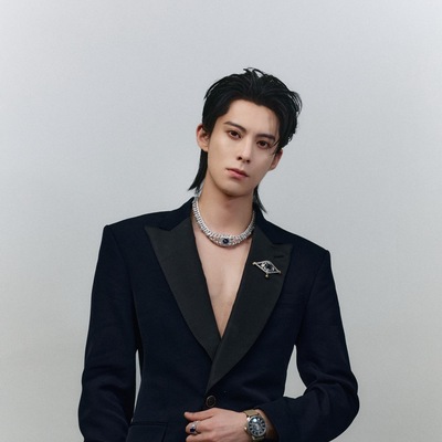 路易威登正式宣布王鹤棣出任品牌代言人