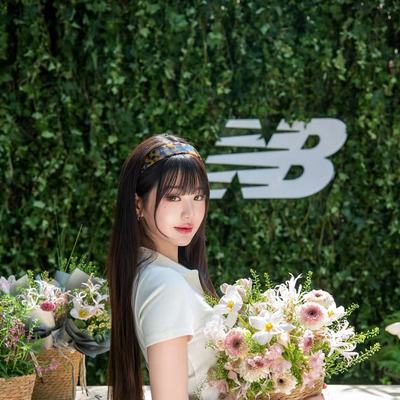 “与204L 一起，信步而型” New Balance 于上海限时呈现204L 主题艺术空间