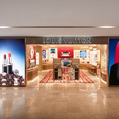 路易威登于南京德基广场揭幕首家香水美妆精品店