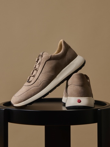 TOD’S 推出 Red Dot 都市运动鞋 定义商务休闲新风度