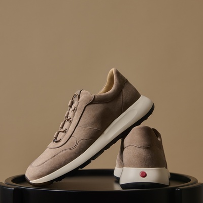 TOD’S 推出 Red Dot 都市运动鞋 定义商务休闲新风度