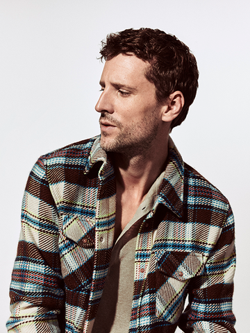 MYTHERESA 美遴世携手 GOD’S TRUE CASHMERE 发布独家款式