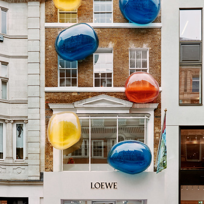 罗意威香氛于梅费尔区联排别墅呈现沉浸式艺术空间，作为弗里兹伦敦艺术节官方活动之一  —— 以感官盛宴庆祝全新罗意威匠心传世香氛系列的正式发布